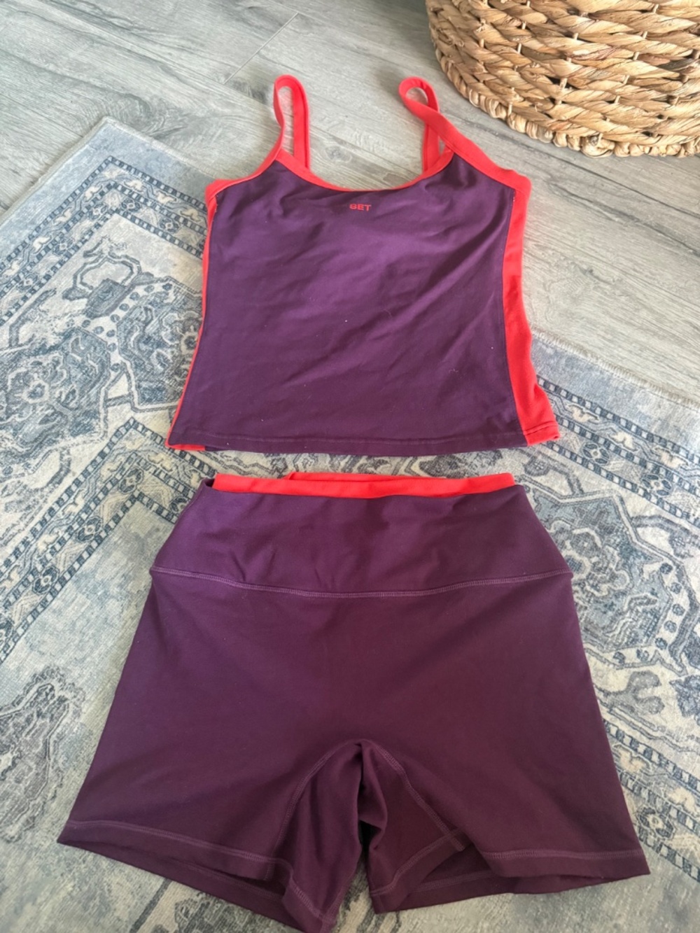 Set Active Tank and Short Set - Picture 2 of 4